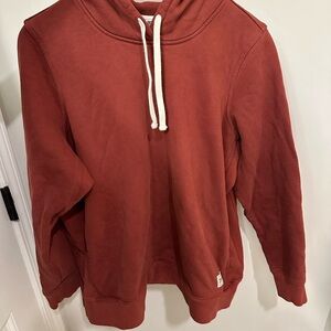 Duluth Trading Co Brick Red Hoodie